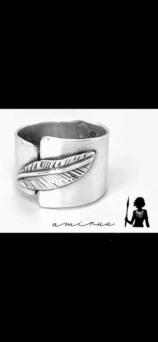 Feather ring MTO
